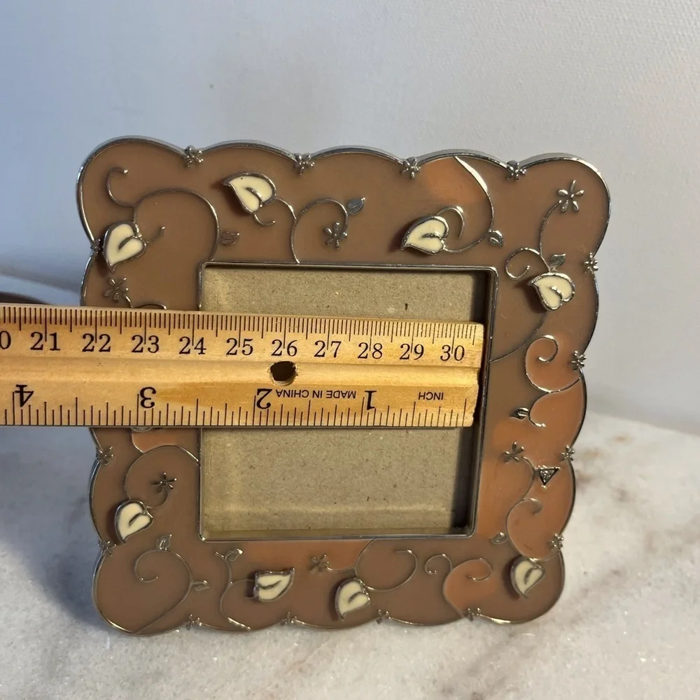 N/A 5”x2 5”